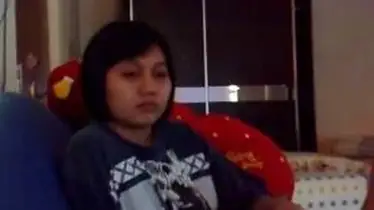Gadis Ratih Isap Batang Pria Sampai Crot Muncrat